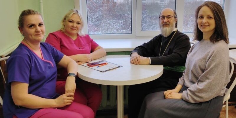 Развитие сестричества Вологодской епархии обсудили на встрече в городской больнице